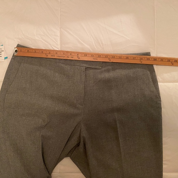 Kasper Women’s Tab-Waist, Straight-Fit Modern Dress Pants - Picture 4 of 5